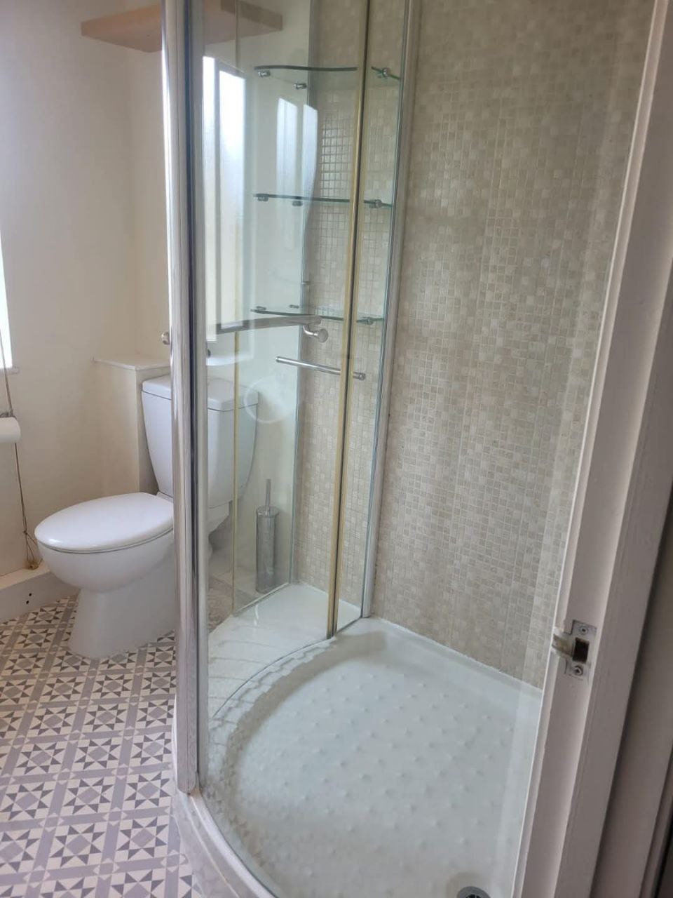 Pristine Bathroom - Image 1