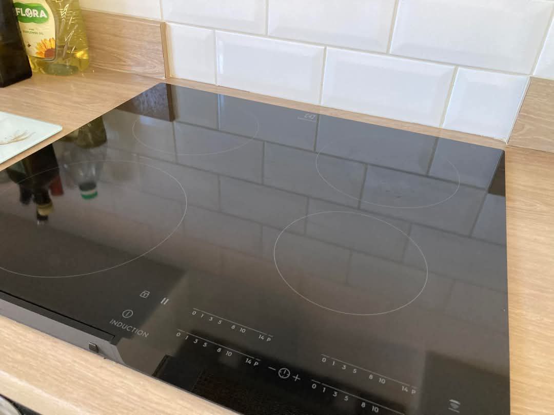 Spotless Kitchen - Image 2